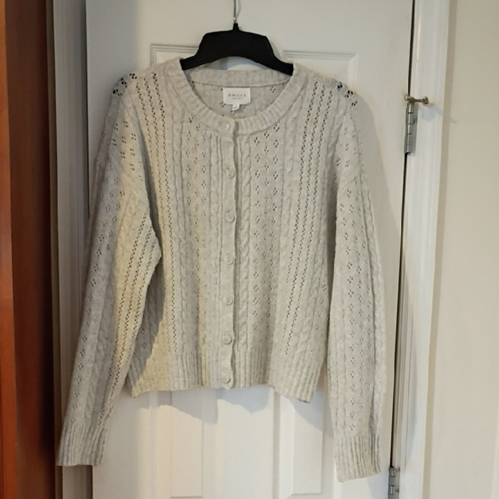 Pinque Light Gray Cable Cardigan, L